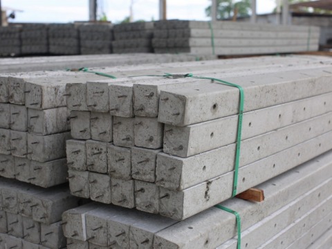 เสารั้วอัดแรงสำเร็จรูปมาตรฐานโรงงาน